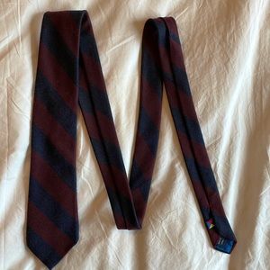 Nautical men’s skinny tie blue and maroon striped